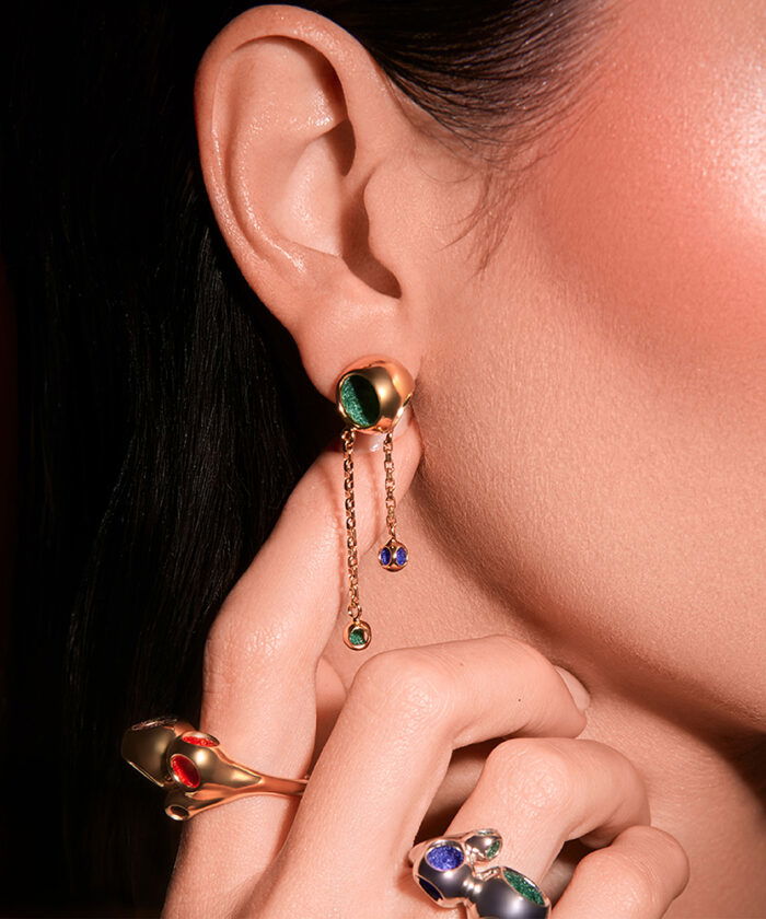 Fashion jewelry featuring vibrant, eye-catching gemstones for sophisticated style.