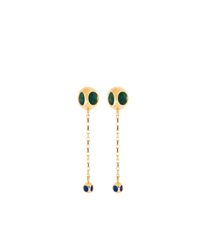 Elegant gold and green dangle earrings with a modern chain design for stylish accessories. Perfect for sophisticated looks.