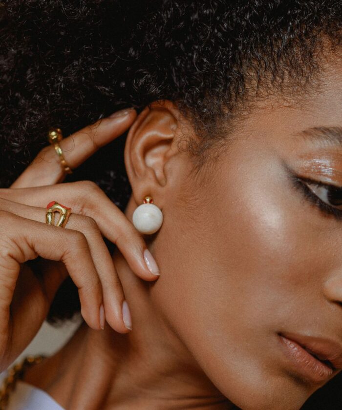 Moonstone stud earrings enhance jewelry style with their luminous and elegant appearance. Perfect for fashionable and chic looks.