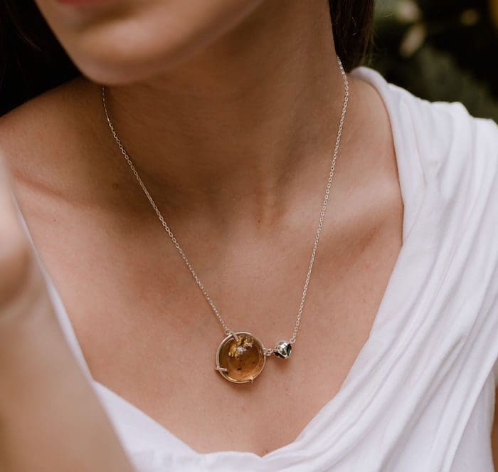 Elegant amber pendant jewelry for women.