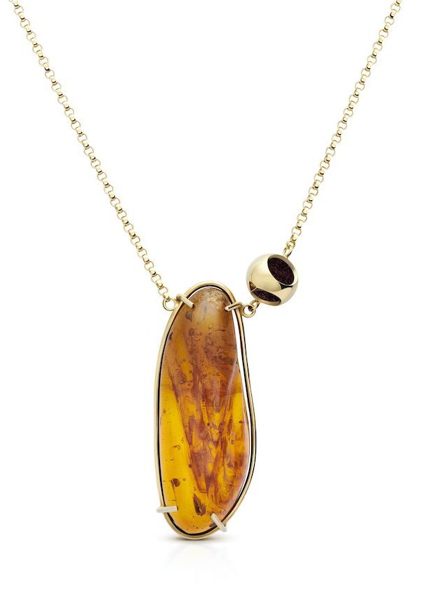 Petite Amber Necklace in 925 sterling silver with 18k gold plating and burgundy microfiber