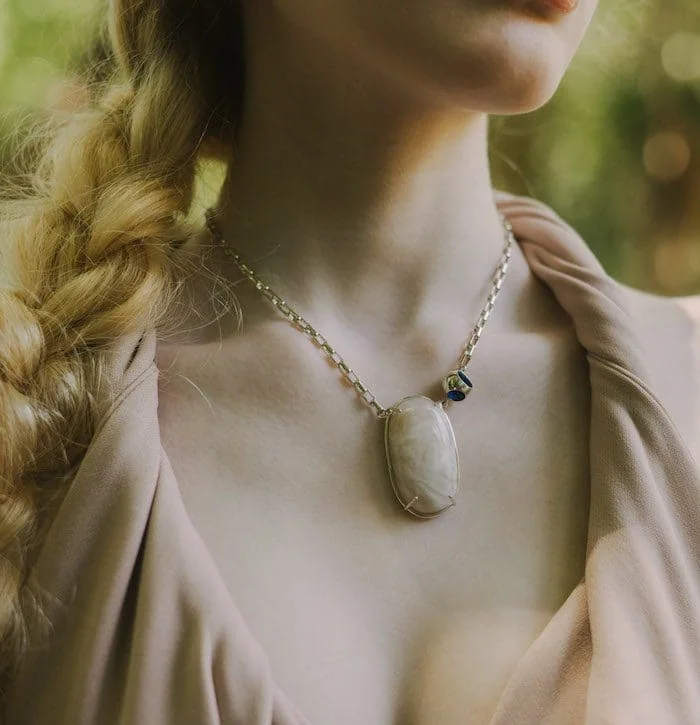 Elegant moonstone pendant necklace with chain.