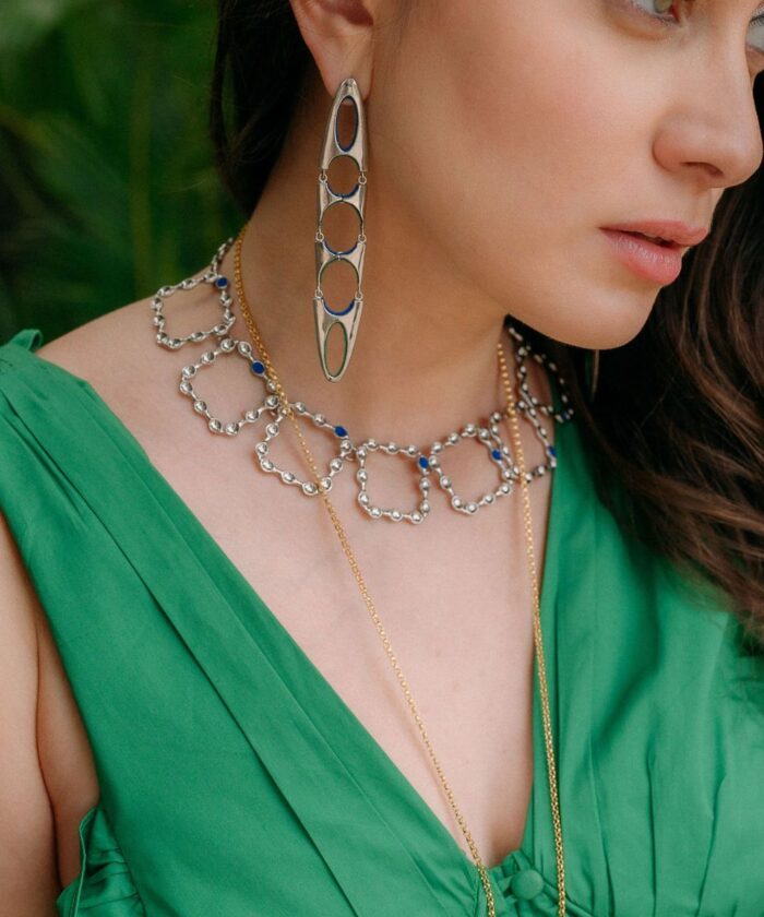 Elegant silver and blue gemstone eternity choker necklace for women. Perfect for stylish accessories and jewelry lovers.