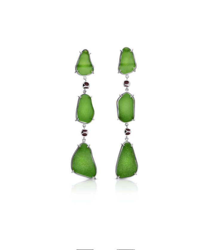 Elegant ocean-inspired green seaglass earrings with silver accents for beachy, boho style.