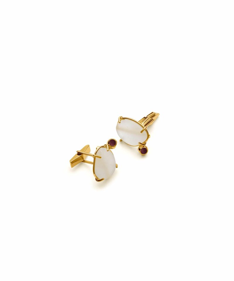 Rise Seaglass Cufflink in 925 sterling silver with 18k gold plating and Blazing Burgundy accents
