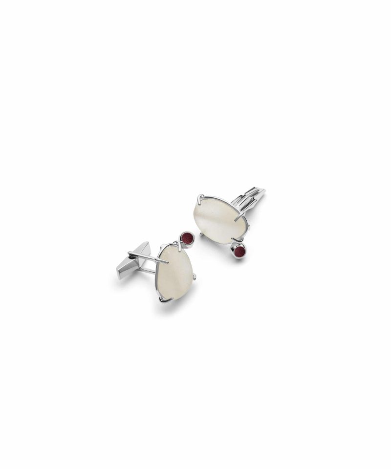 Rise Seaglass Cufflink in 925 sterling silver with platinum plating and Blazing Burgundy accents