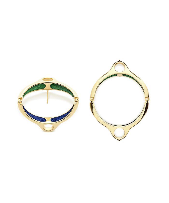 Elegant gold earrings with colorful inlay accents for a luminous look.