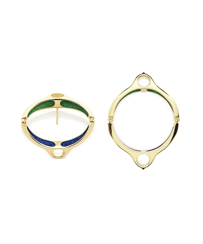 Elegant gold earrings with colorful inlay accents for a luminous look.