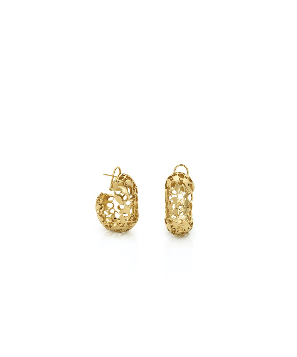 Elegant gold earrings with intricate honeycomb design for a timeless, cultural jewelry look.